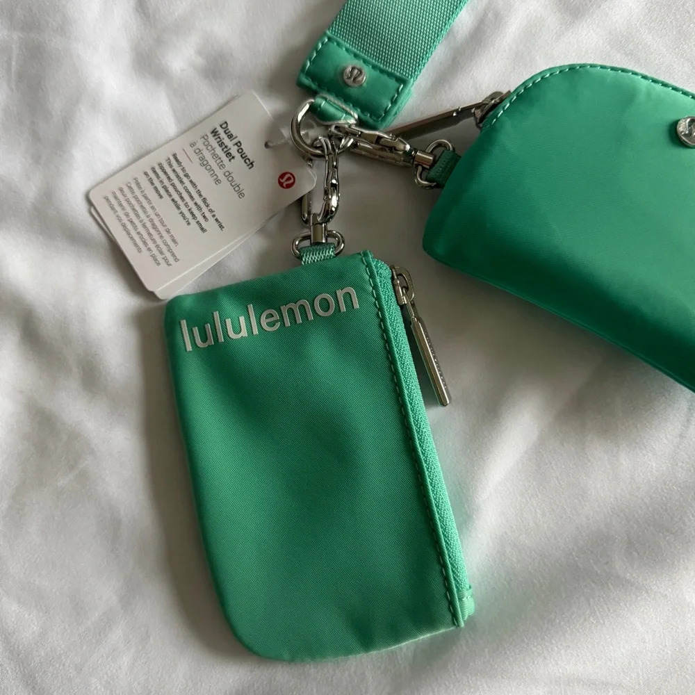 71🆕💚 Lululemon Dual Pouch Wristlet Paradise Green Vapour - Picture 2 of 6